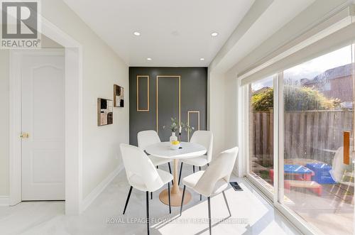 7 Penbridge Circle, Brampton, ON - Indoor Photo Showing Dining Room