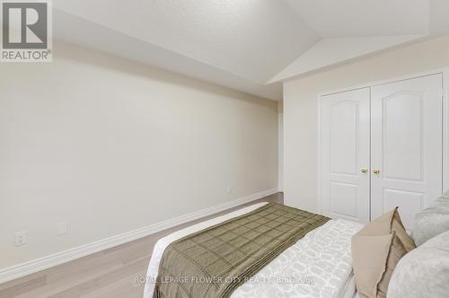 7 Penbridge Circle, Brampton, ON - Indoor Photo Showing Bedroom