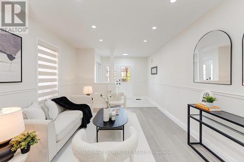 7 Penbridge Circle, Brampton, ON - Indoor