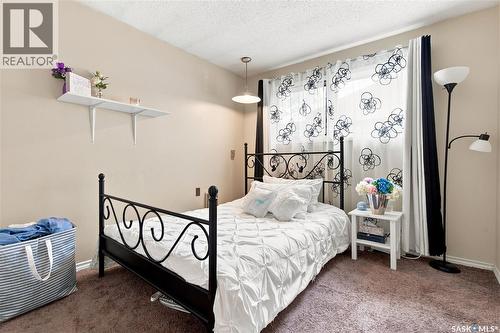 80 Spence Street, Regina, SK - Indoor Photo Showing Bedroom