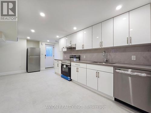 BSMT - 6 PLANTAIN LANE , Richmond Hill, Ontario L4E 1B9 3