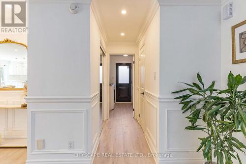 4582 Badminton Drive, Mississauga, ON - Indoor Photo Showing Other Room