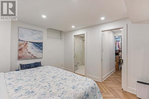 4582 Badminton Drive, Mississauga, ON - Indoor Photo Showing Bedroom