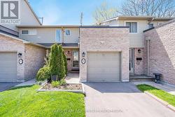 18 - 2075 ASTA DRIVE  Mississauga, ON L5A 2T5