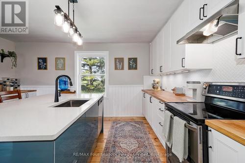 5803 26 Highway, Clearview, ON - Indoor Photo Showing Kitchen