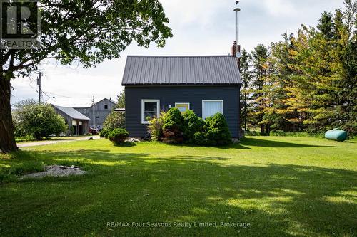 5803 26 Highway, Clearview, ON - Outdoor