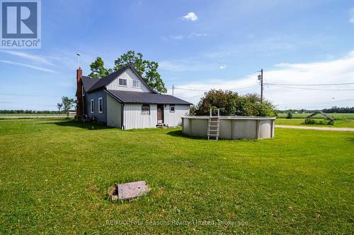 5803 26 Highway, Clearview, ON - Outdoor With Above Ground Pool