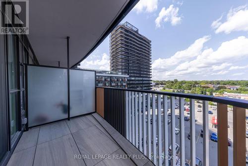 662 - 68 Esther Shiner Boulevard, Toronto, ON - Outdoor