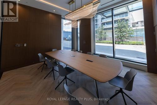 662 - 68 Esther Shiner Boulevard, Toronto, ON - Indoor