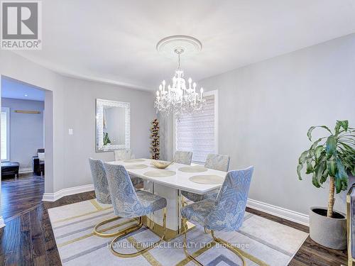 5437 Royal Aberdeen Drive, Mississauga, ON - Indoor Photo Showing Dining Room