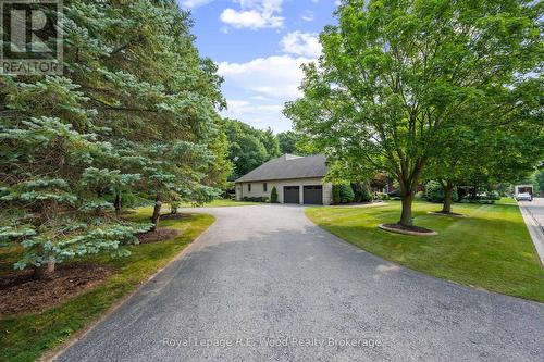 2 Whispering Pine Lane, Tillsonburg, ON - Outdoor