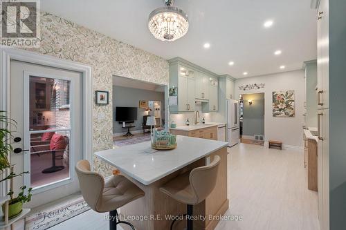 2 Whispering Pine Lane, Tillsonburg, ON - Indoor Photo Showing Dining Room