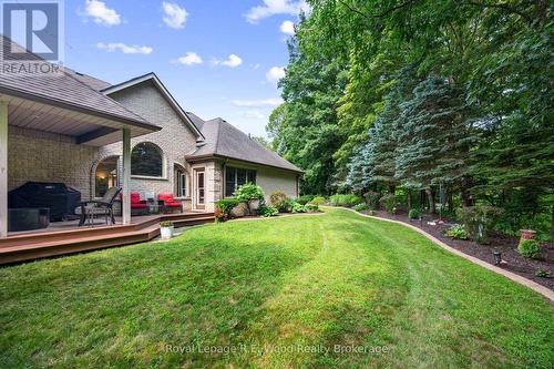 2 Whispering Pine Lane, Tillsonburg, ON - Outdoor