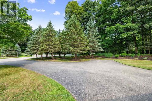 2 Whispering Pine Lane, Tillsonburg, ON - Outdoor