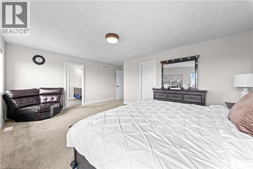Bedroom - 130 Pondcliffe Drive, Kitchener, ON - Indoor Photo Showing Bedroom