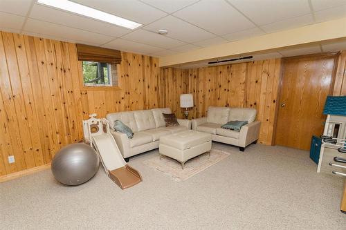 15078 Rd 31N Road, Dufferin, MB - Indoor