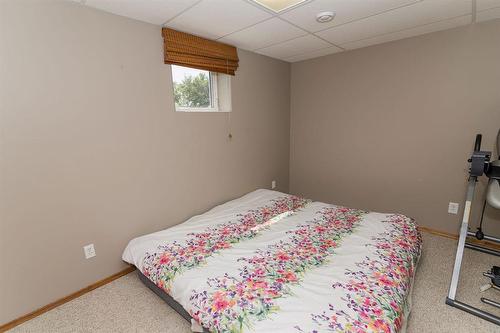 15078 Rd 31N Road, Dufferin, MB - Indoor Photo Showing Bedroom