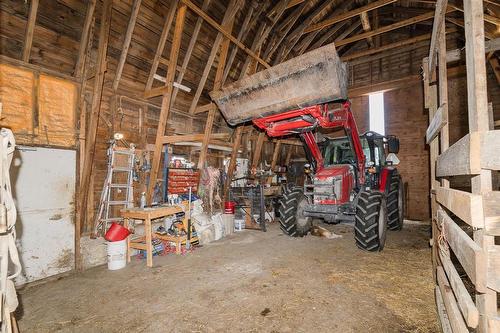 15078 Rd 31N Road, Dufferin, MB - Indoor Photo Showing Basement