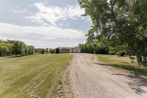 15078 Rd 31N Road, Dufferin, MB - Outdoor
