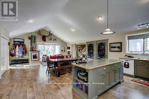 230 Ecclestone Drive, Bracebridge, ON - Indoor