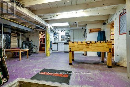 230 Ecclestone Drive, Bracebridge, ON - Indoor