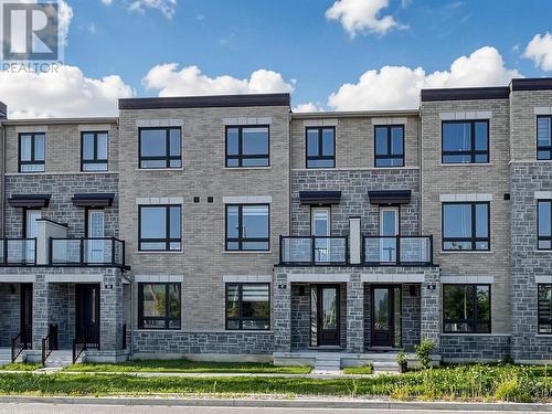 17 MUMBAI DRIVE  Markham, ON L3S 0G1