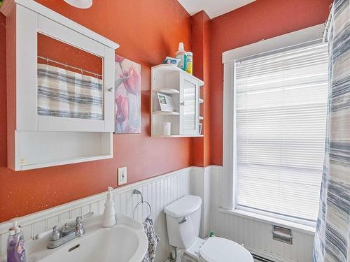206 Sydney Street, Charlottetown, PE - Indoor Photo Showing Bathroom