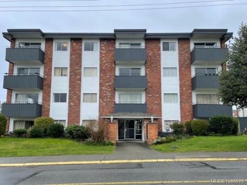 885 Old Esquimalt Rd  Esquimalt, BC V9A 4W9