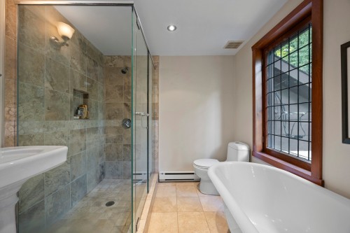 Salle de bains - 164 Rue Evergreen, Hudson, QC - Indoor Photo Showing Bathroom