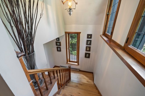 Escalier - 164 Rue Evergreen, Hudson, QC - Indoor Photo Showing Other Room