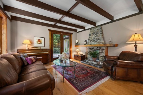 Salon - 164 Rue Evergreen, Hudson, QC - Indoor Photo Showing Living Room