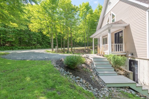 Entrée extérieure - 438 Ch. Louise, Lac-Supérieur, QC - Outdoor