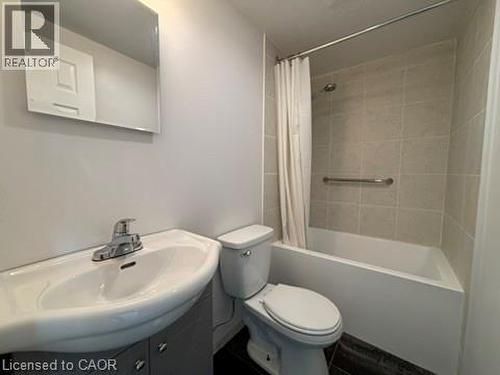 757 Barton Street E Unit# 1, Hamilton, ON - Indoor Photo Showing Bathroom