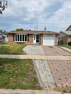 44 STALEY TERRACE  Toronto, ON M1W 2E7