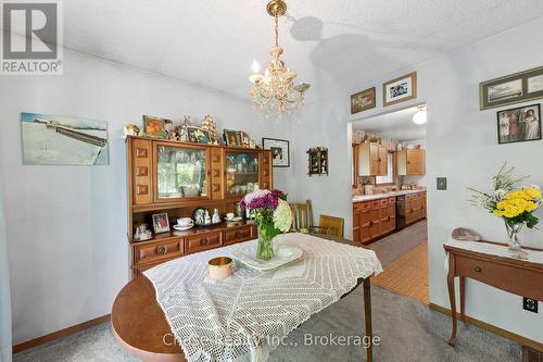655 Tiny Beaches Road N, Tiny, ON - Indoor Photo Showing Dining Room
