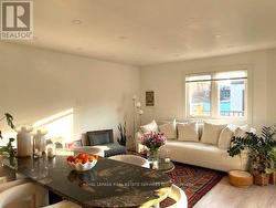 3 - 721 GLADSTONE AVENUE  Toronto, ON M6H 3J5