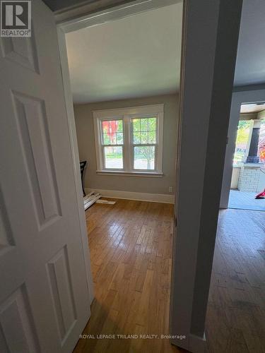 193 HURON STREET , London East (East B), Ontario N6A 2J6 3