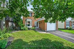 1069 ST GERMAIN CRESCENT Ottawa, ON K1C 2L7