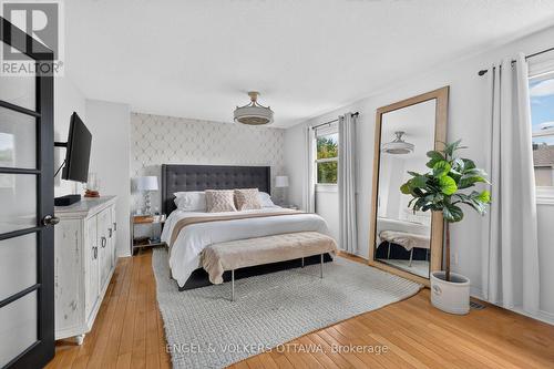 1069 St Germain Crescent, Ottawa, ON - Indoor Photo Showing Bedroom