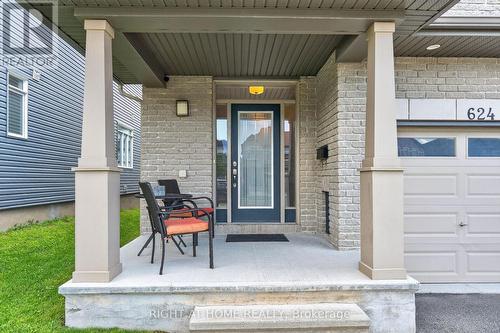 624 Spring Valley Drive, Ottawa, ON - Outdoor With Exterior