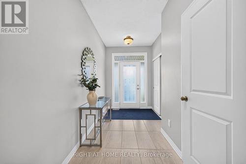 624 Spring Valley Drive, Ottawa, ON - Indoor Photo Showing Other Room