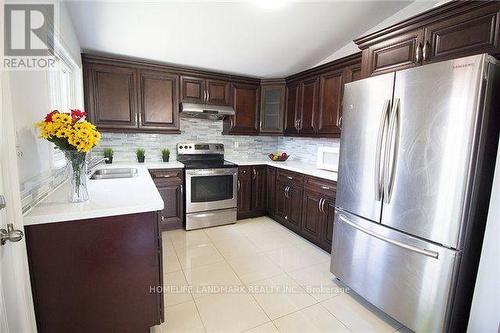 24 HIGHBROOK DRIVE , Toronto, Ontario M1P 3L3 3