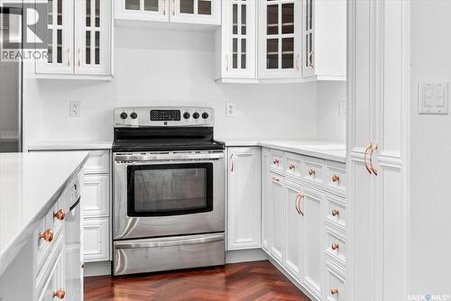 5 Bryant Street, Regina, SK - Indoor Photo Showing Kitchen