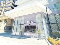 2312 - 4065 CONFEDERATION PARKWAY  Mississauga, ON L5B 0L4