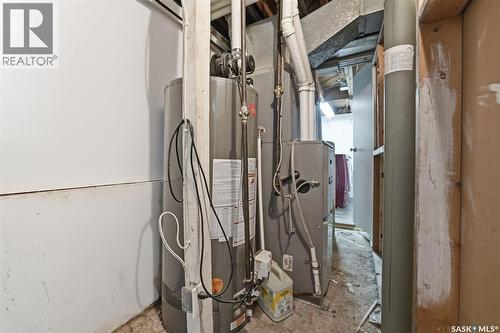 1519 C Avenue N, Saskatoon, SK - Indoor Photo Showing Basement