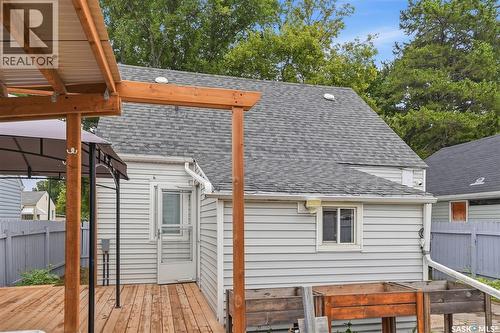 1519 C Avenue N, Saskatoon, SK - Outdoor With Exterior
