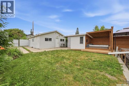 1519 C Avenue N, Saskatoon, SK - Outdoor With Exterior