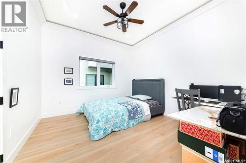618 Nightingale Cove, Saskatoon, SK - Indoor Photo Showing Bedroom