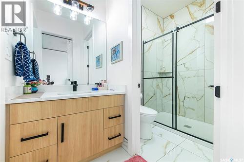 618 Nightingale Cove, Saskatoon, SK - Indoor Photo Showing Bathroom