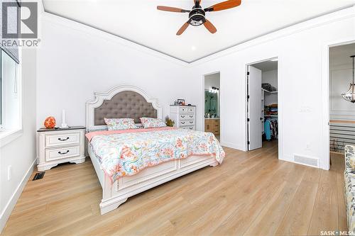 618 Nightingale Cove, Saskatoon, SK - Indoor Photo Showing Bedroom